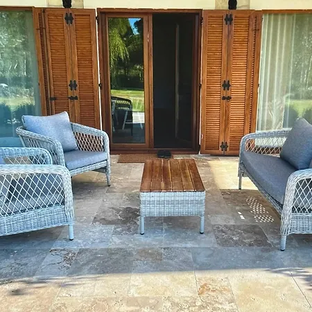 Cozy Aegean Escape アパート *